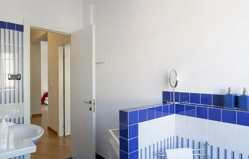 Flat 104M² 2 Bedrooms 1 Bathroom - Genoa