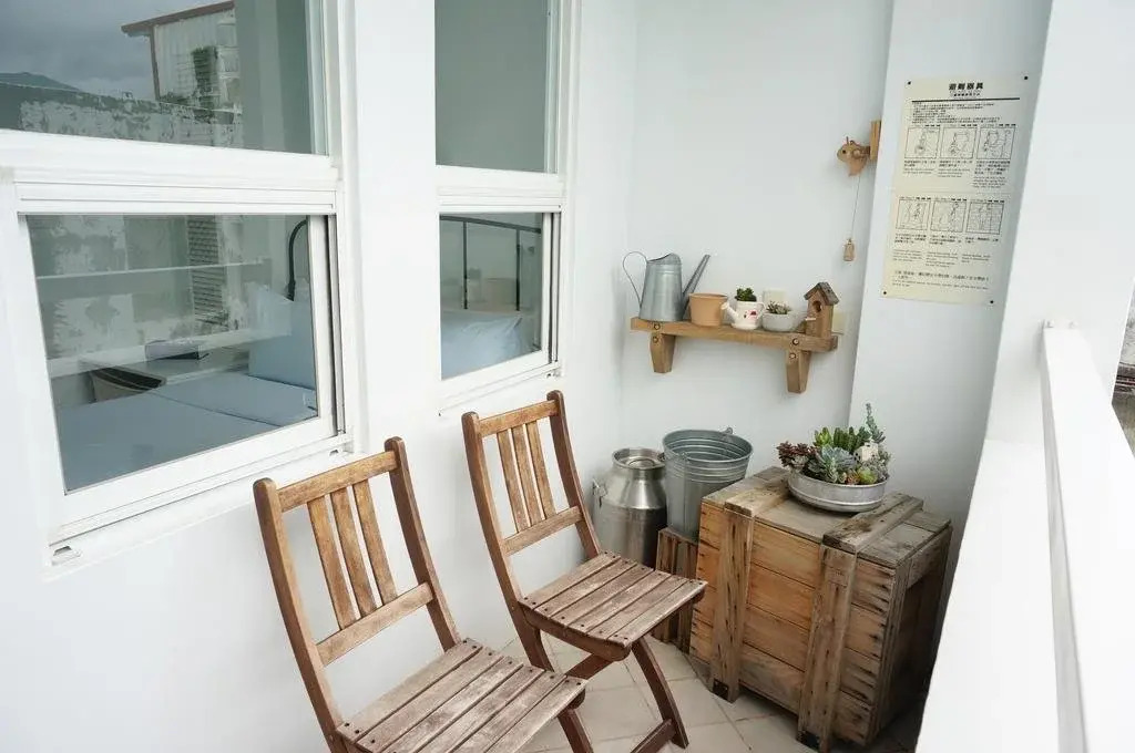 Milk White Homestay
