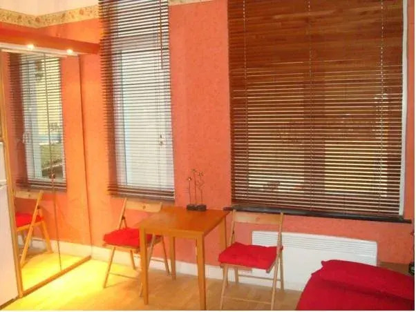 Appart-hôtel Maison de la Lune - petite Auberge dEtterbeek