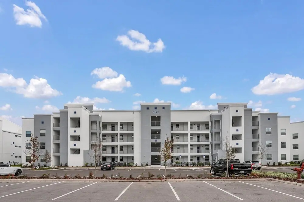Modern and Spacious 2BD Condo, With Pound View, Close to Disney #3171sl306