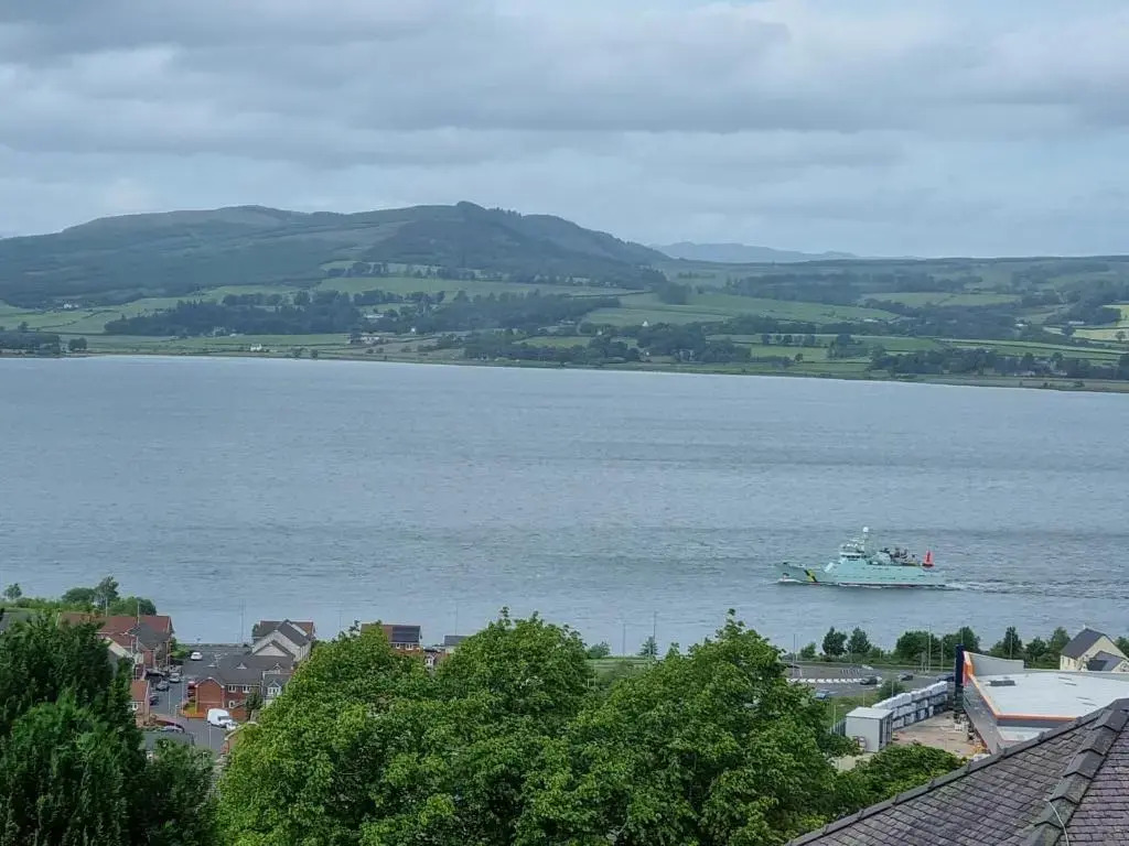 Beautiful Sea View 2 Bed Home
