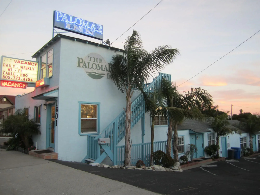 The Palomar Inn