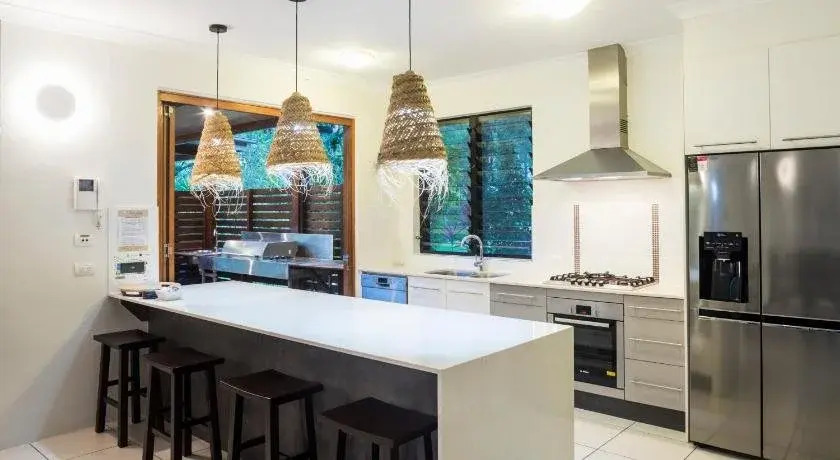 Trito Oceans Edge Luxury House