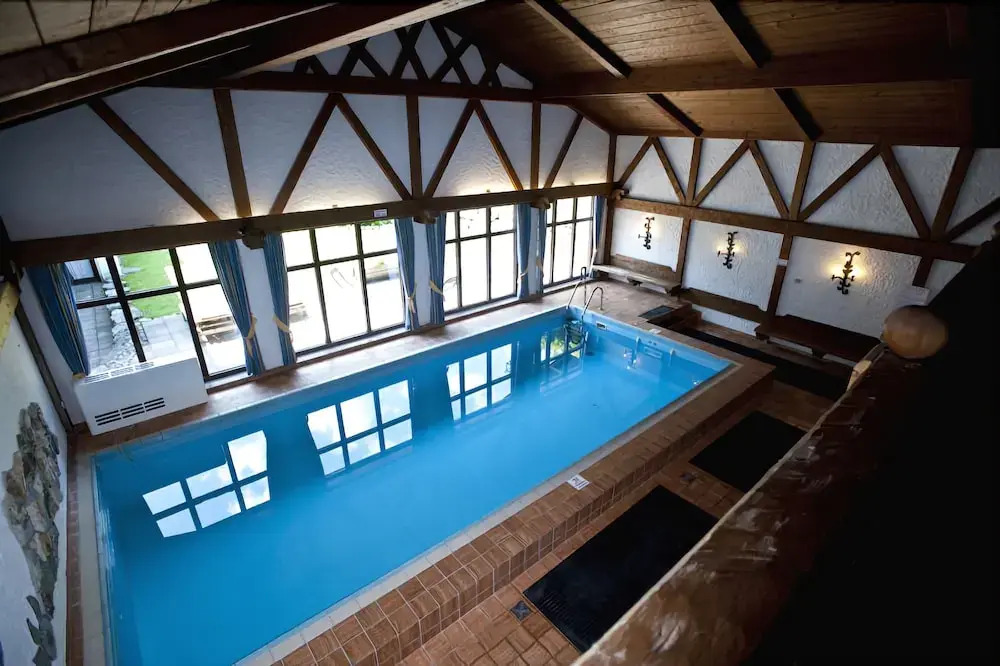 Aktivhotel & Gasthof Schmelz Ihr familienfreundliches Urlaubs Hotel mit Wellness, Almsauna, Chiemgau Karte