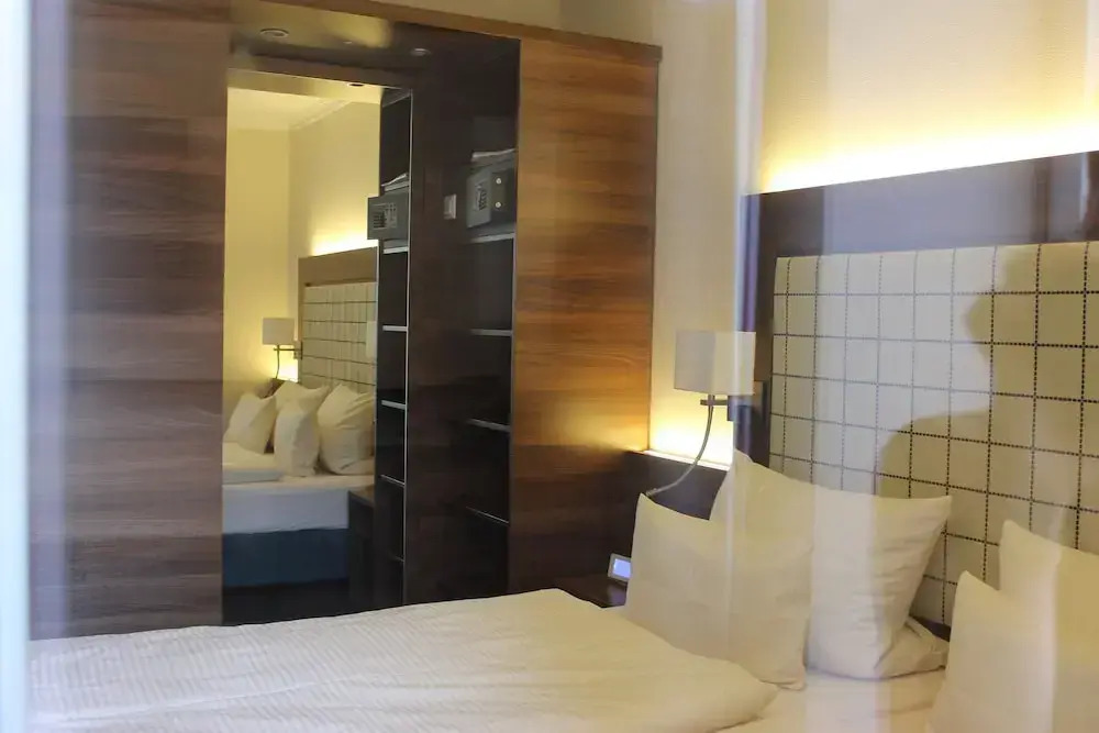 Hotel Number One