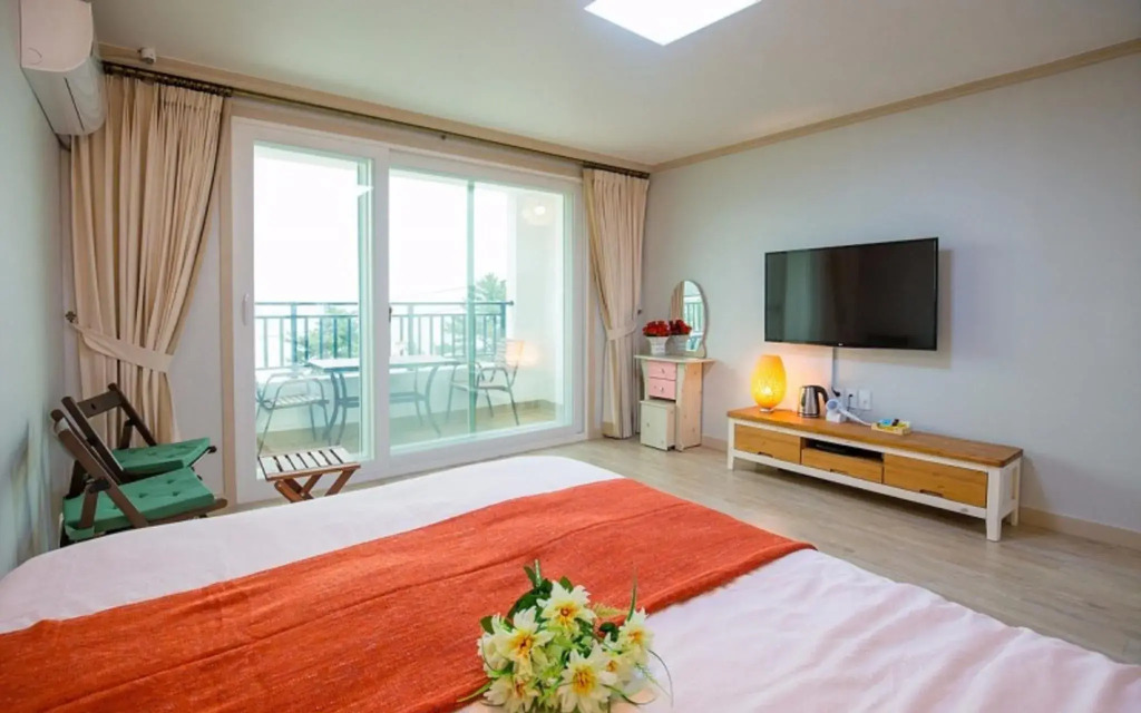 Yeosu Stay Pension(여수 Stay펜션)