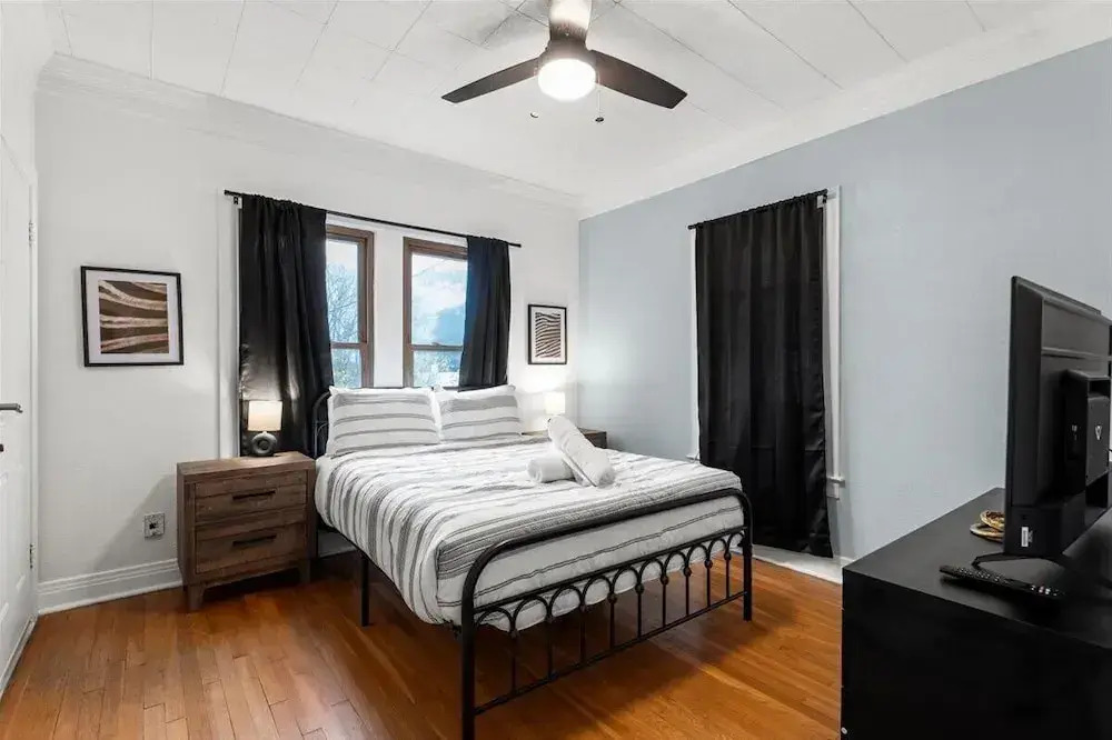 La Nina Charming 3BR Bungalow Pool