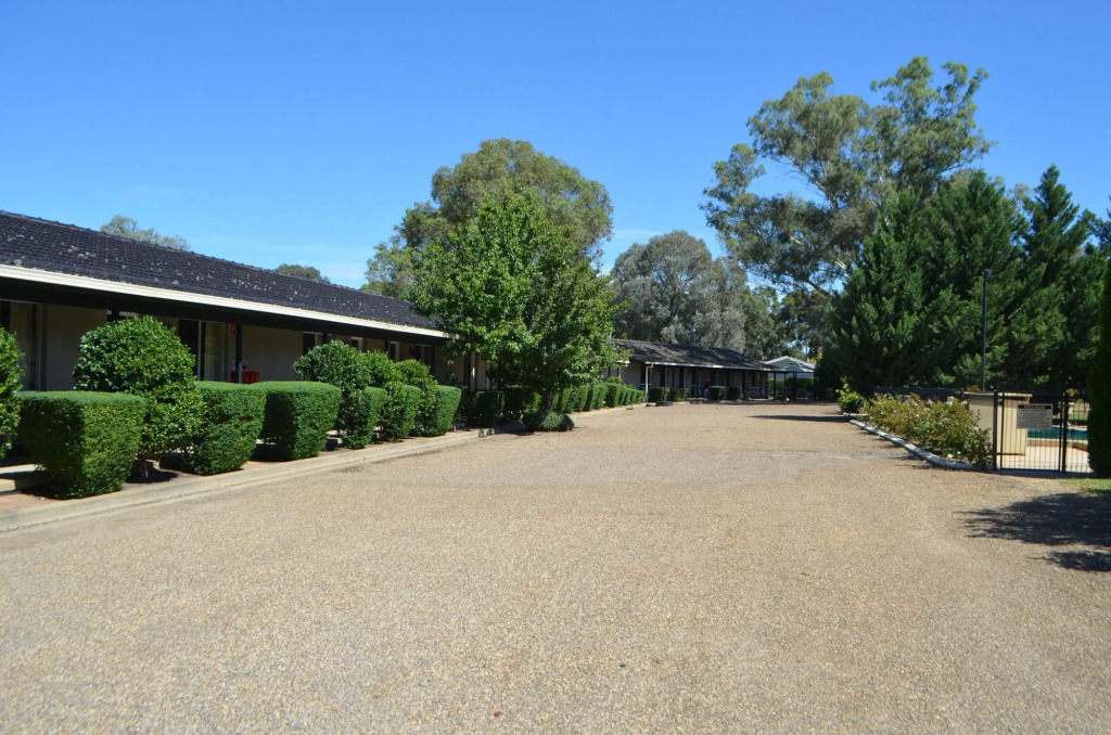 Burringa Garden Motel