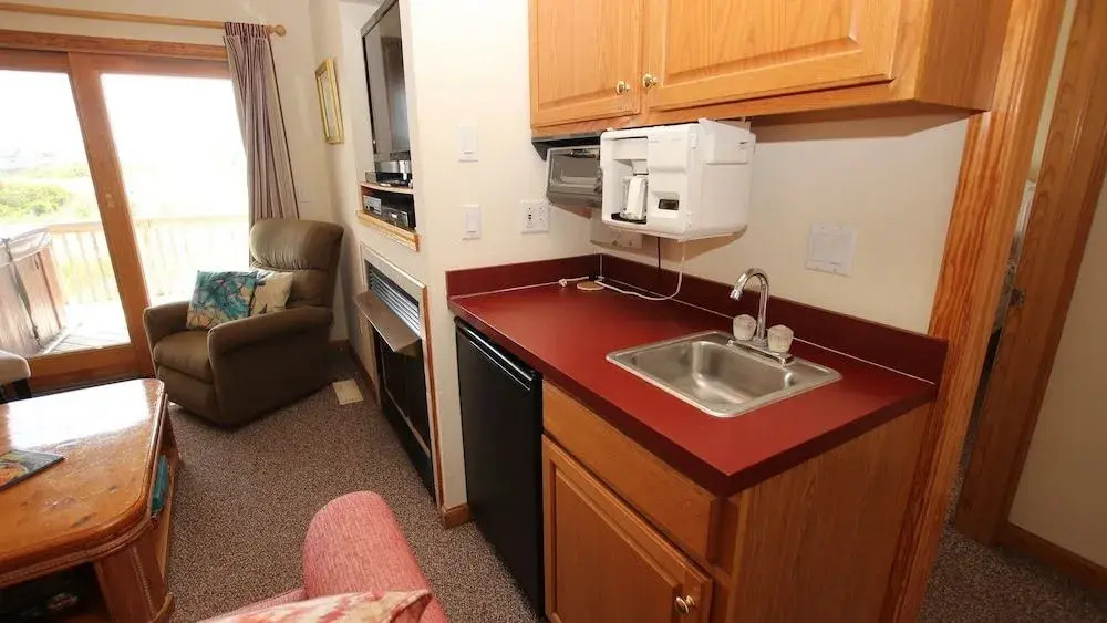 Captain's Cabin - 7 Br Home