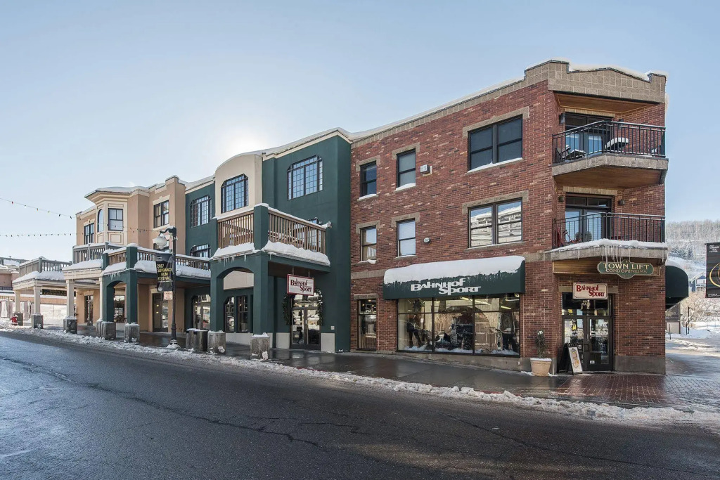 Town Lift By Wyndham Vacation Rentals