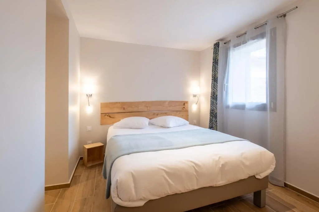 Logis Hôtel Les Vieilles Granges