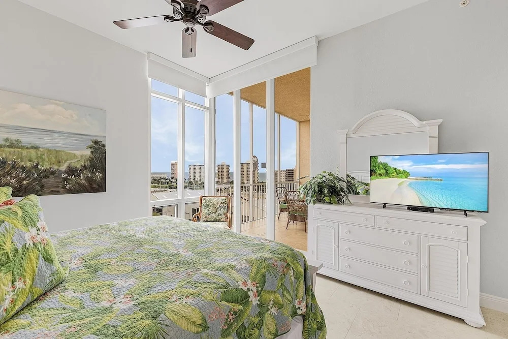 Palm Harbor Penthouse With Marina Views 2 Bedroom Condo by RedAwning