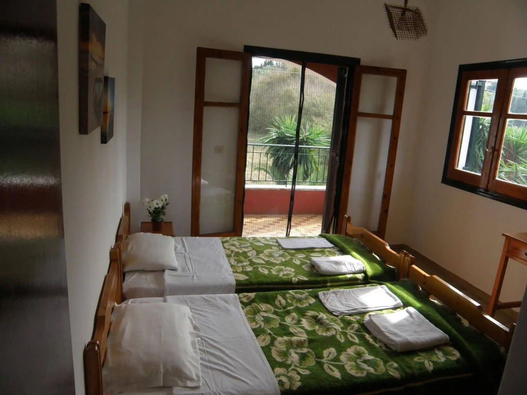 Sunny Dreams Apartments Ipsos
