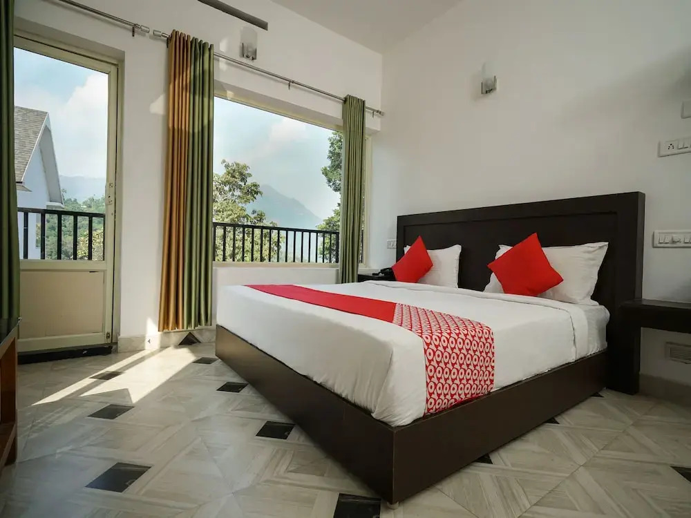 OYO 13434 Hotel Hill Top