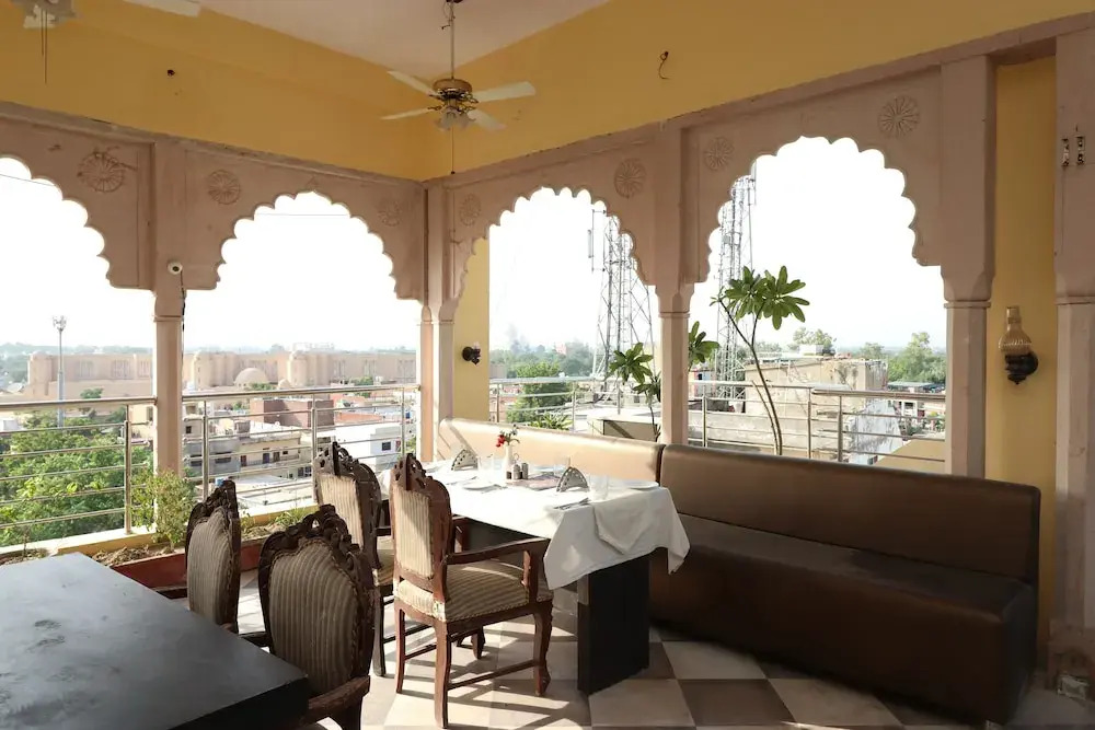 Hotel Mumtaz Mahal