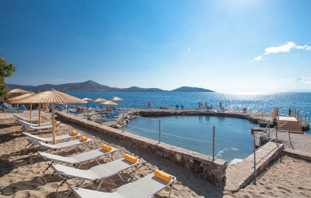 Elounda Breeze Resort