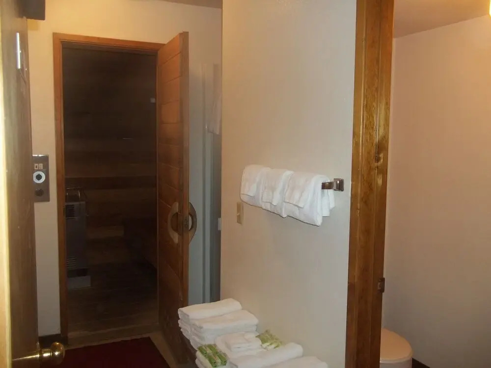 Wilderness Inn