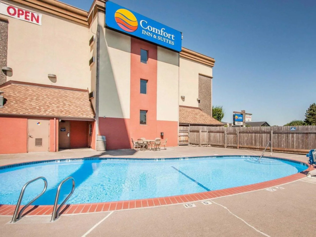 Comfort Inn & Suites Vancouver Downtown City Center