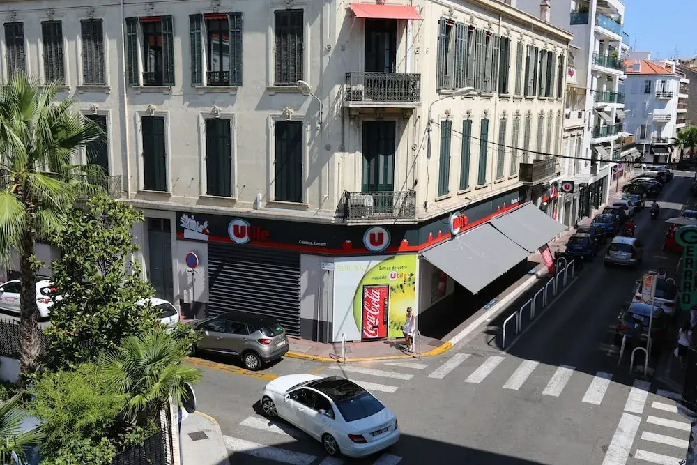 Best Location In Cannes