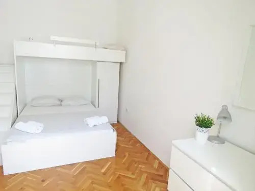 Kala Apartments