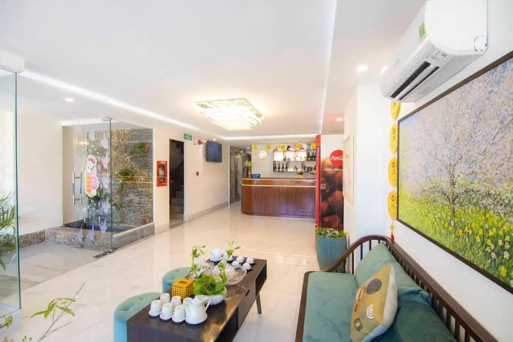 Sunset Hotel & Apartment