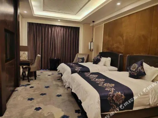 Jinhu Hotel