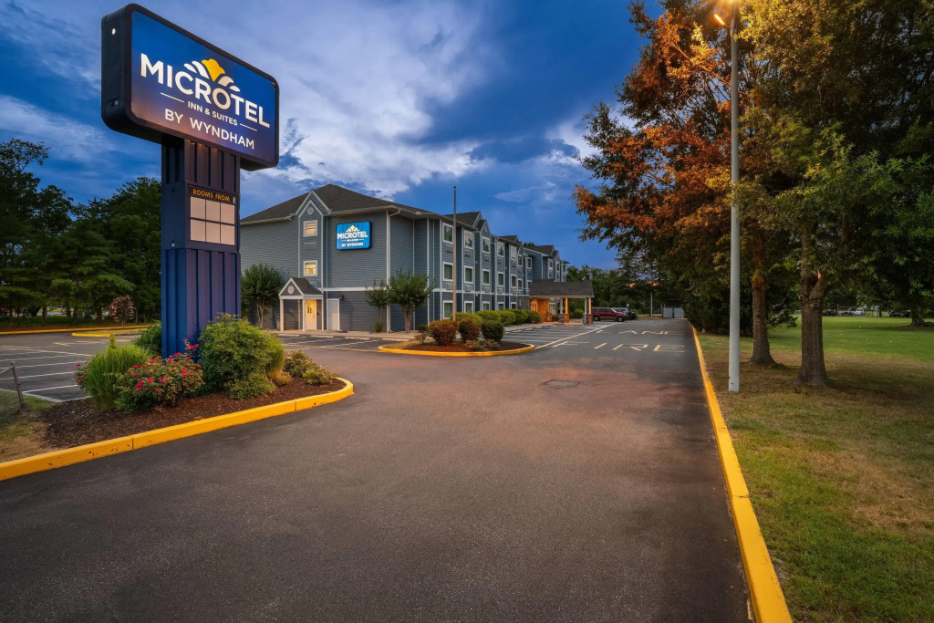 Microtel Inn and Suites - Salisbury
