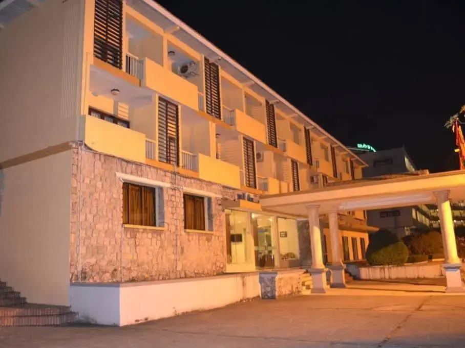 Hanoi Halong Hotel