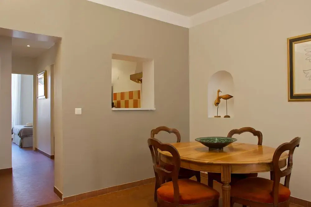 Prime Location for This 1 Bedroom Apartment Full of Charm in the Heart of the ol