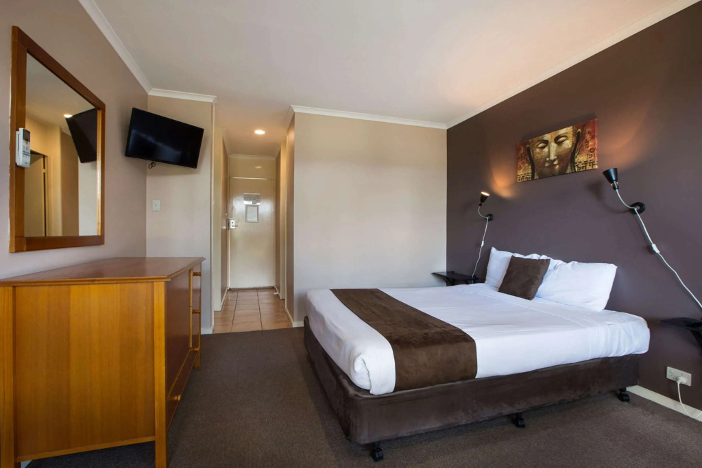 Burvale Hotel