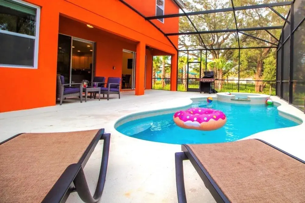 ACO PREMIUM – 7 Bd with Pool, grill and Spa (1730)