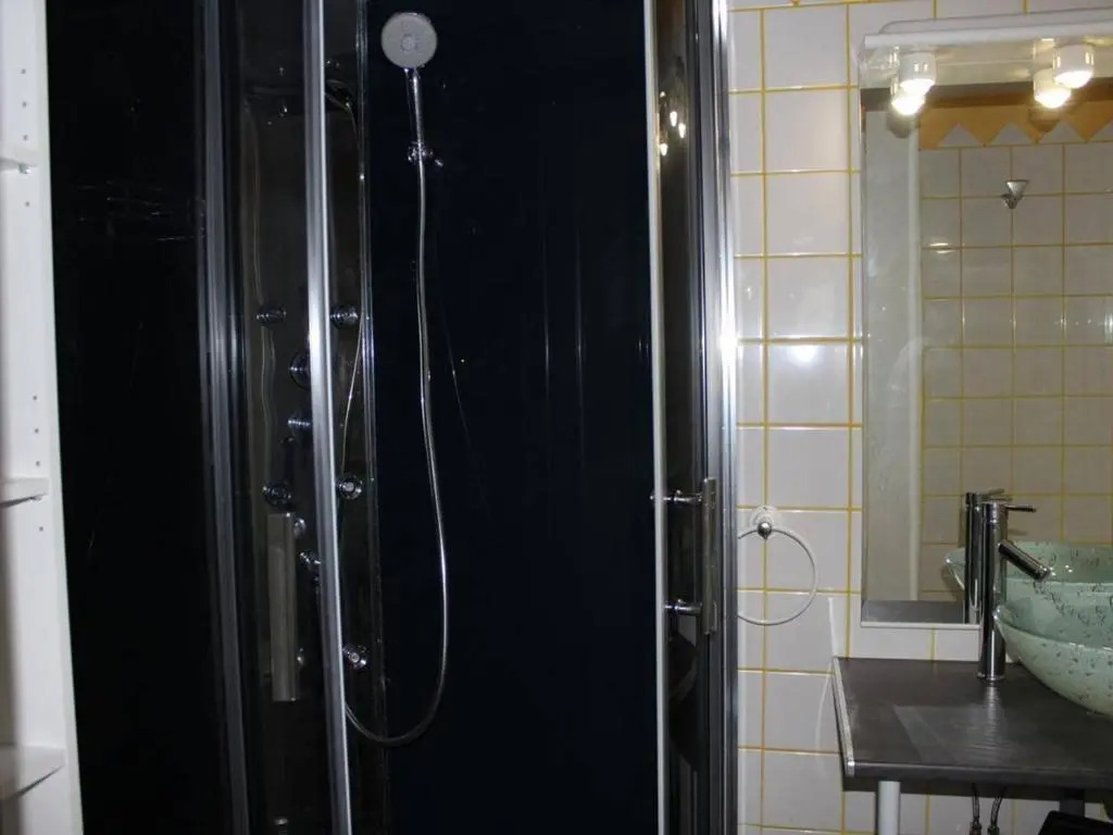 Maison Gruissan, 3 pièces, 6 personnes - FR-1-229-53