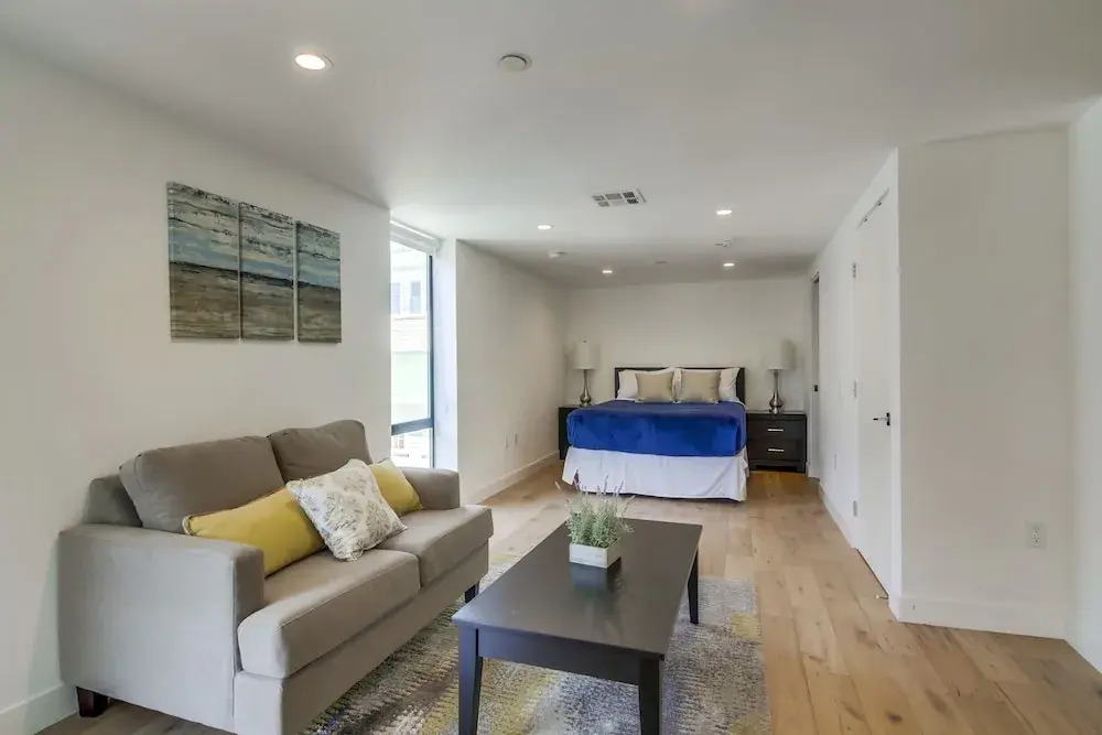 Luxury San Diego Loft wParking