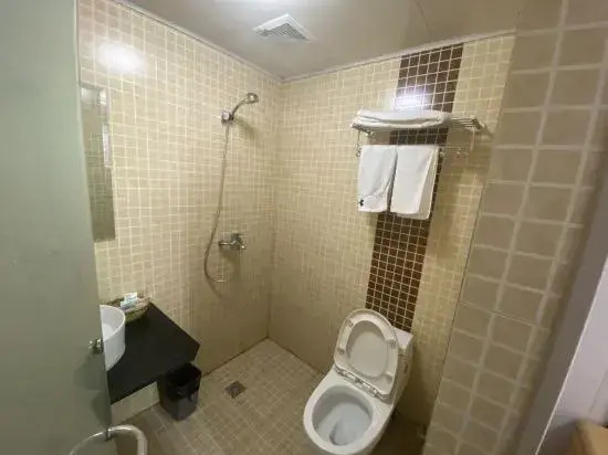 Shanghai Chenyue Motel