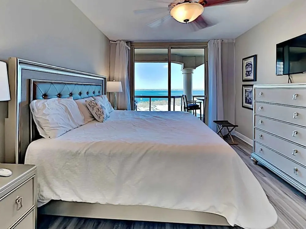Portofino Island Resort 3-1206