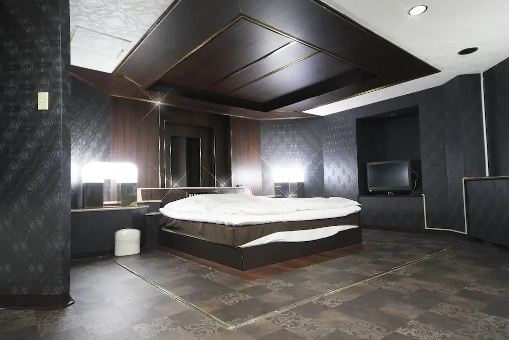Hotel Que Sera Sera Hirano - Adults Only