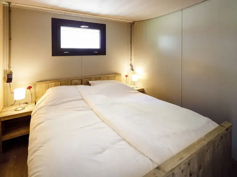 Beautiful Lodge in Appelscha With Terrace