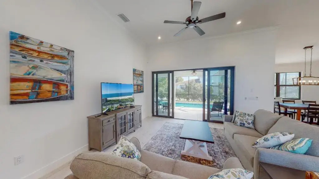 117 South Heathwood Drive
