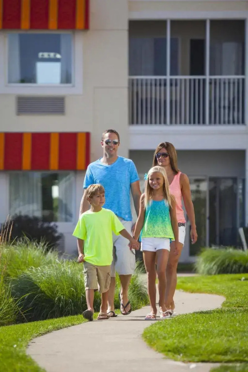 Cedar Point Hotel Breakers