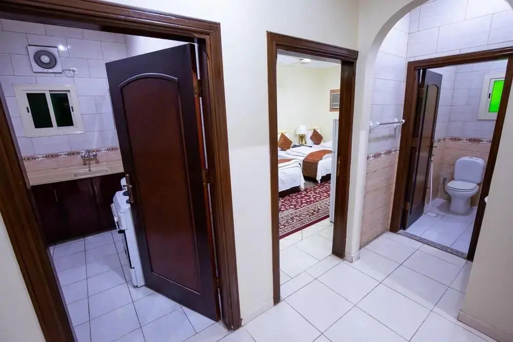 Al Eairy Furnished Apartments Makkah 8