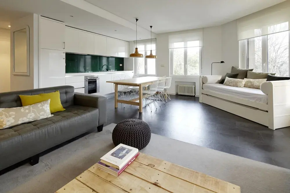 Araba Parkea Apartment by FeelFree Rentals