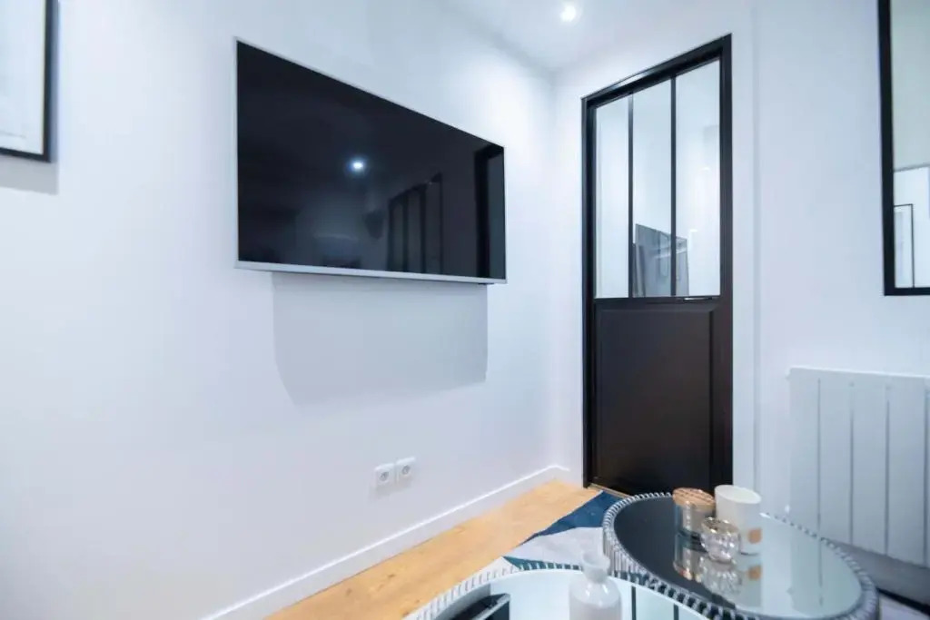 Beautiful Apartment in Marais - With AC