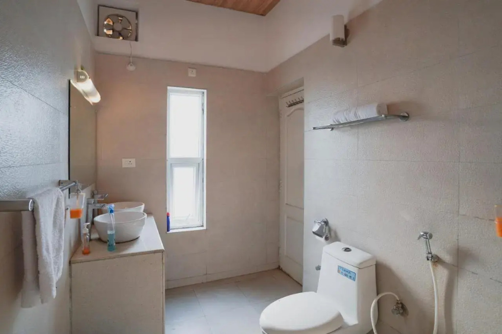 Saffronstays Doon Valley View, Dehradun