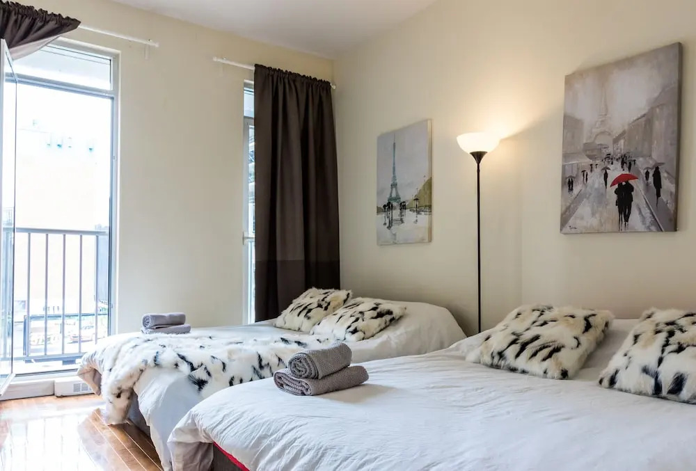 Airy Downtown Apartments by Nuage