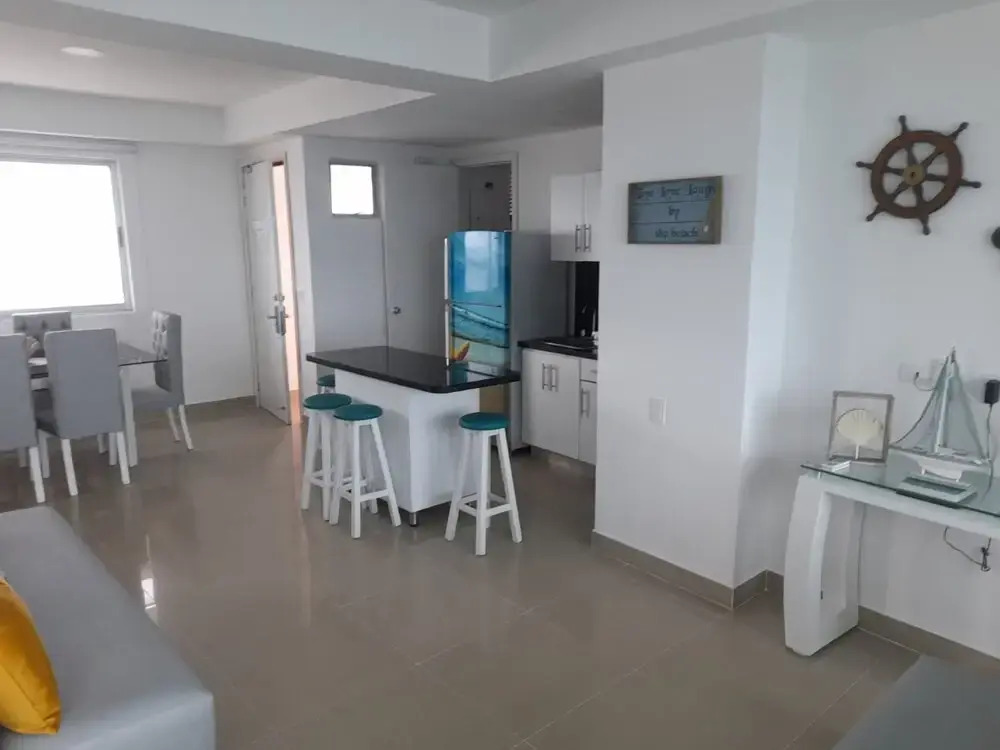 2 Bedroom Beachfront Apartment 2p1-al2 With Pool And Wifi