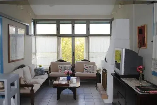 Holiday home 4 bedrooms 2 bathrooms - Nikiana