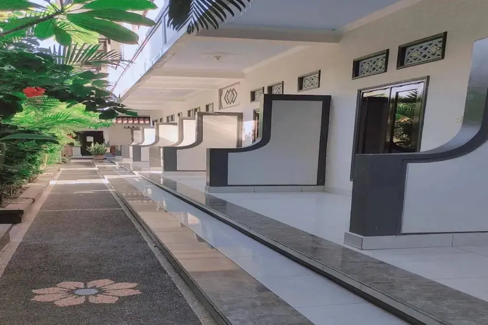 Hotel O Madame Guesthouse
