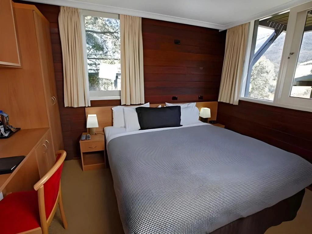 The Denman Hotel in Thredbo