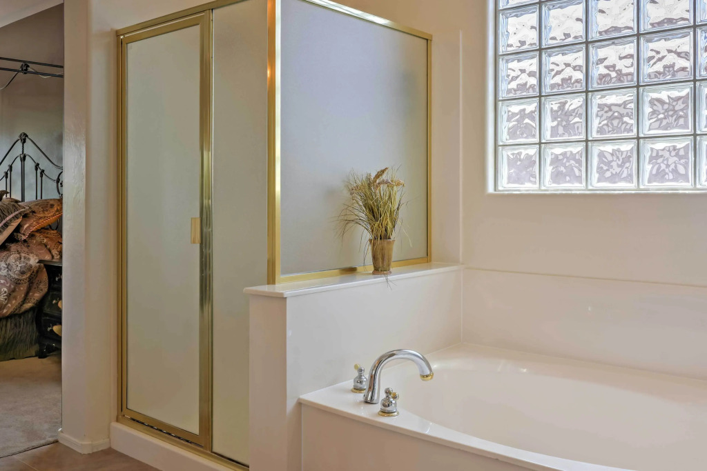 North Phoenix Home w/ Pool: Hike, Swim & Shop!