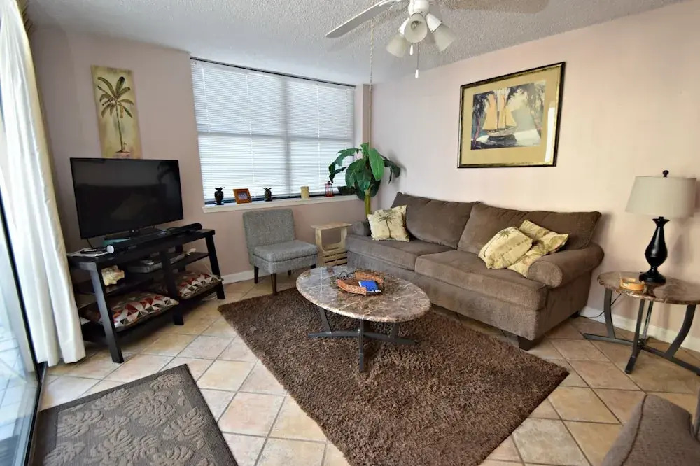Gulf House 106 2 Bedroom Condo